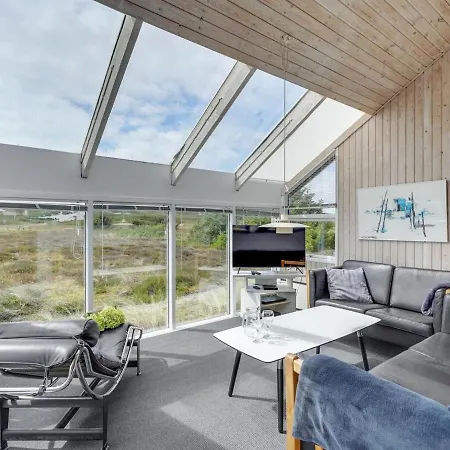 Dom wakacyjny Anthonette - From The Sea In Western Jutland By Interhome *